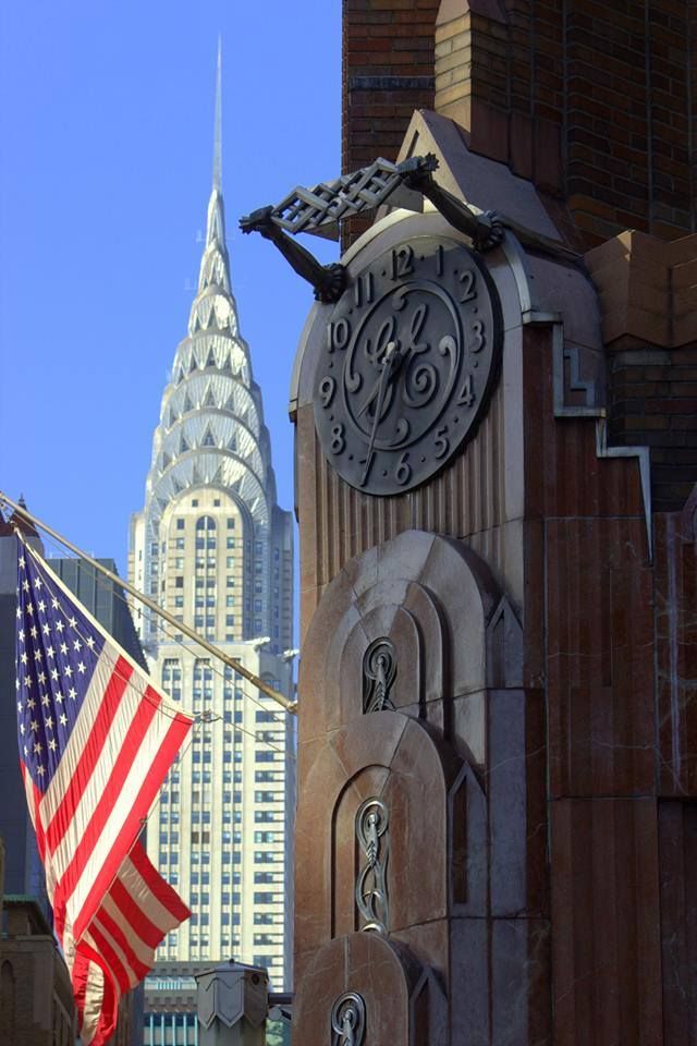 Le Chrysler building en version patriote !