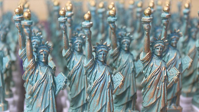 souvenir statue liberte