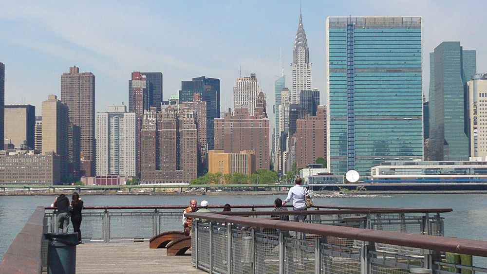 Gantry Plaza State Park : un parc avec vue sur Midtown