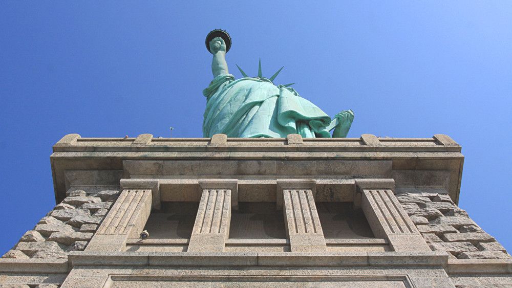 piedestal statue liberte new york