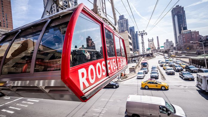 transport insolite new york roosevelt island transport insolite new york roosevelt island