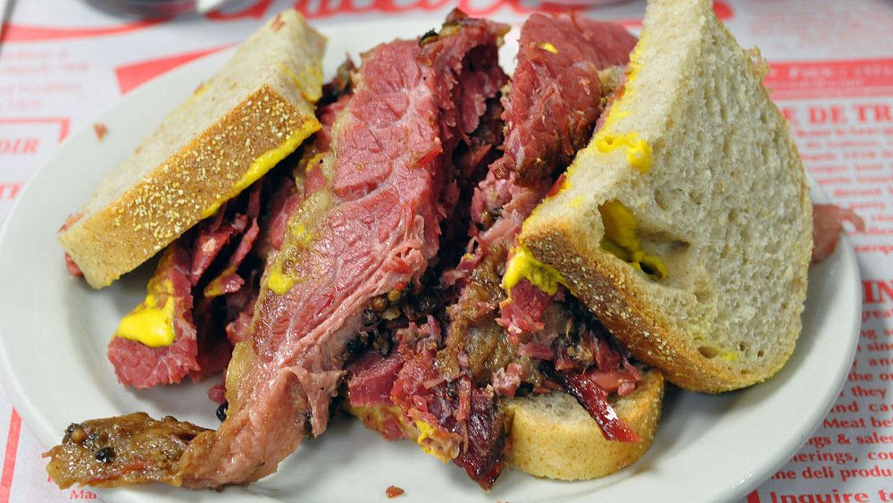 sandwich smoked meat