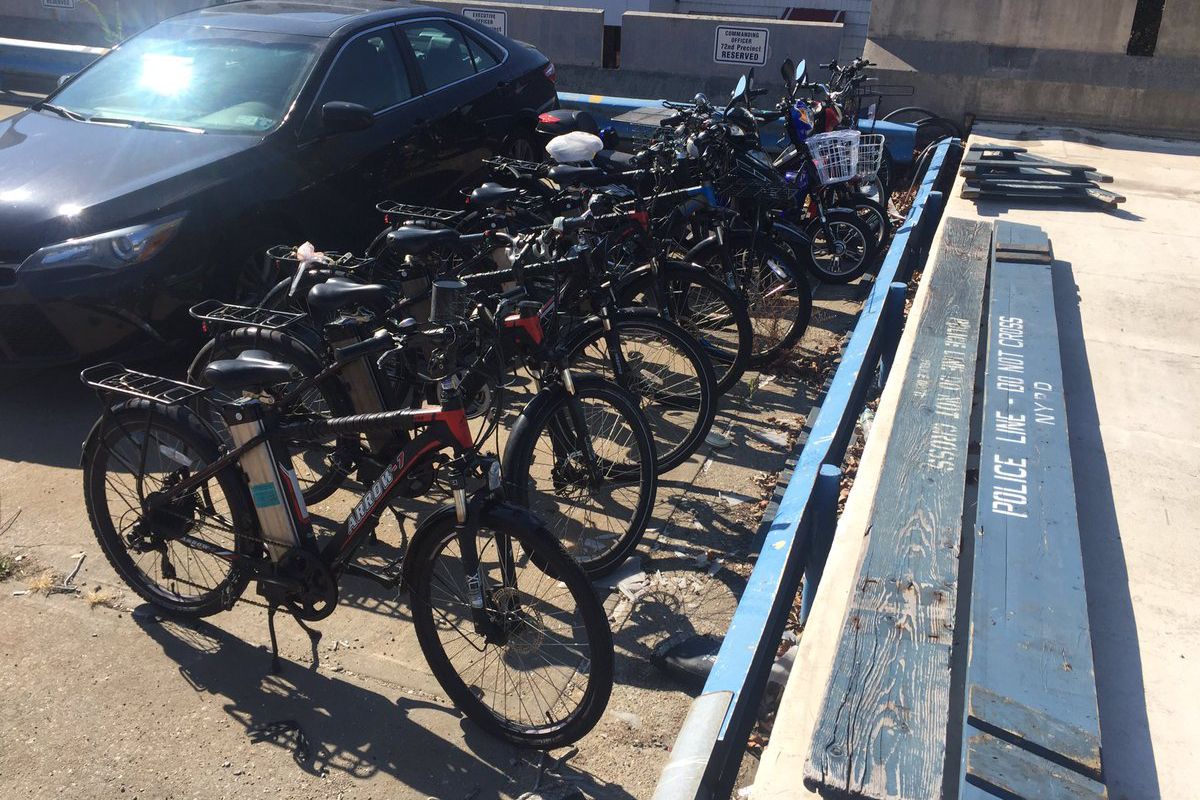 Pourquoi le vélo électrique fut un temps interdit à New York ?