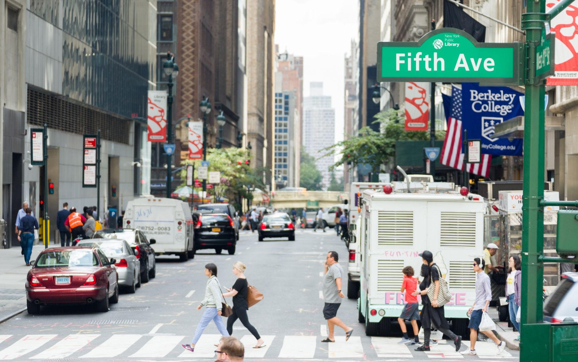 Fifth Avenue, l'avenue la plus célèbre à New York - CNEWYORK