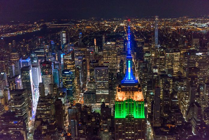 empire state building couleurs