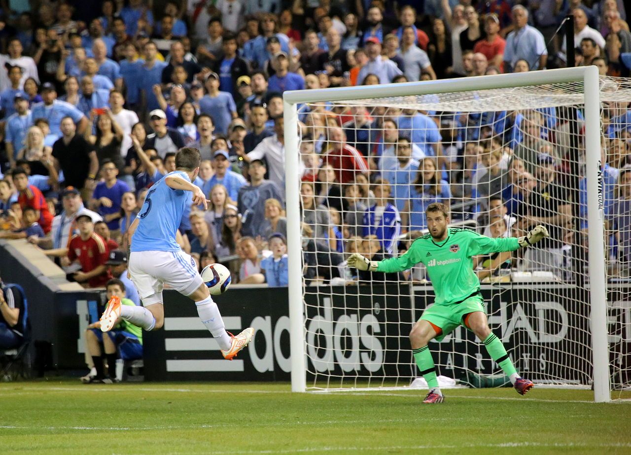 Le football est-il un sport populaire à New York ?