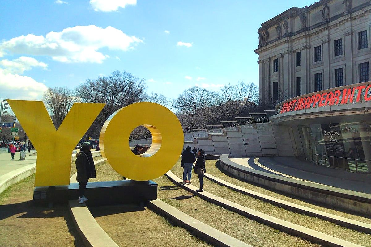 OY/YO, la sculpture qui se balade à New York