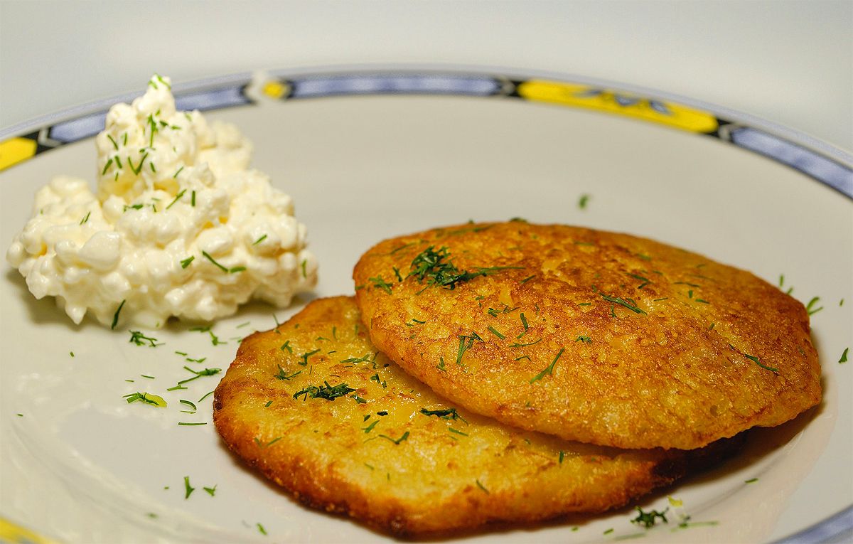 Les Latkes, des galettes de pommes de terre à la mode américaine