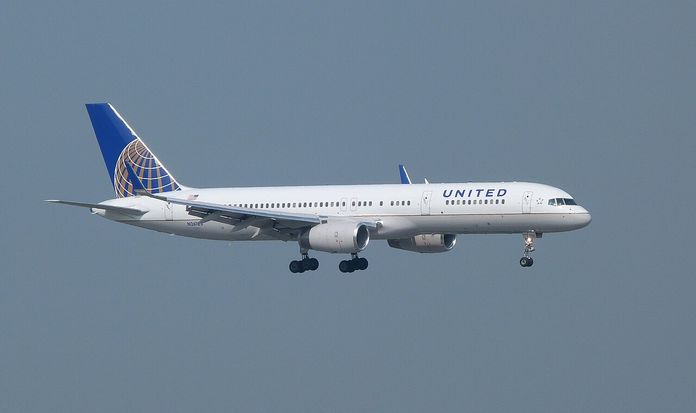 United Airlines Boeing 757-200 United Airlines Boeing 757-200