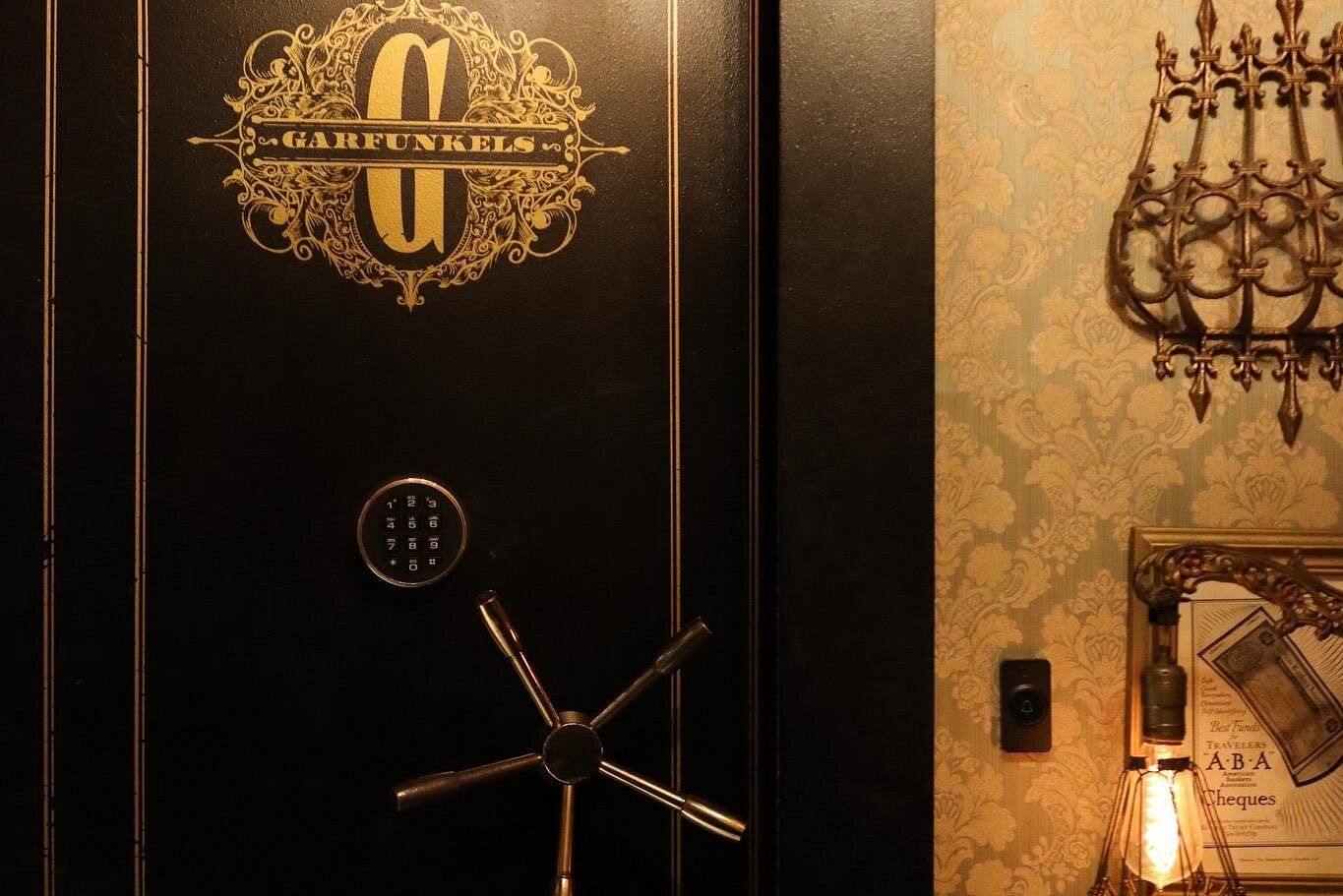 Porte d'entrée d'un bar clandestin Speakeasy à New York