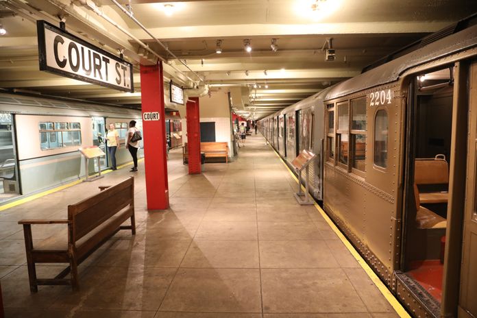 Quai du New York Transit Museum
