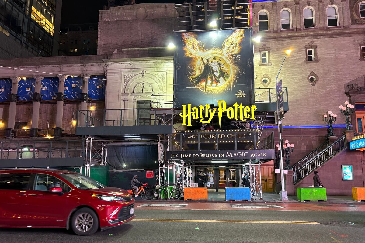 Façade du Lyric Theatre dans le Theater District de New York