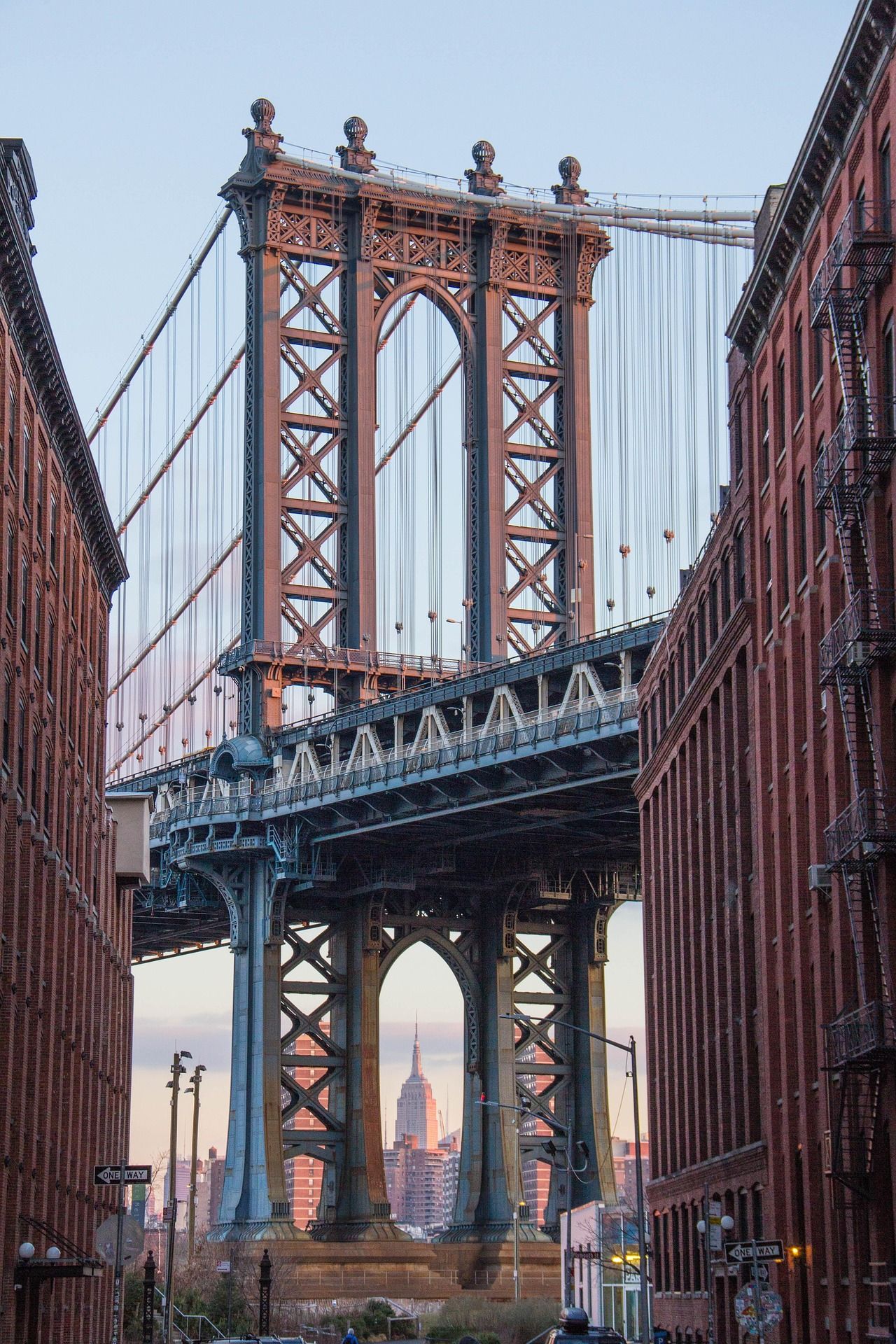 Le Manhattan Bridge vu depuis DUMBO à New York