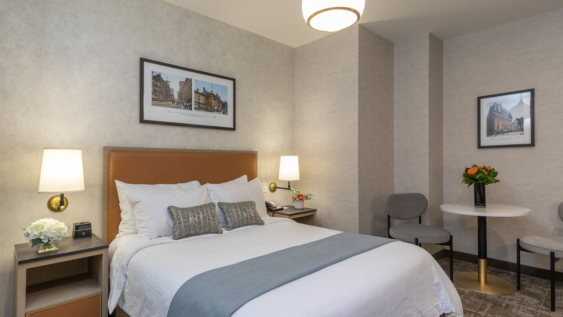 Intérieur d'une chambre de l'hôtel Broadway Plaza à New York