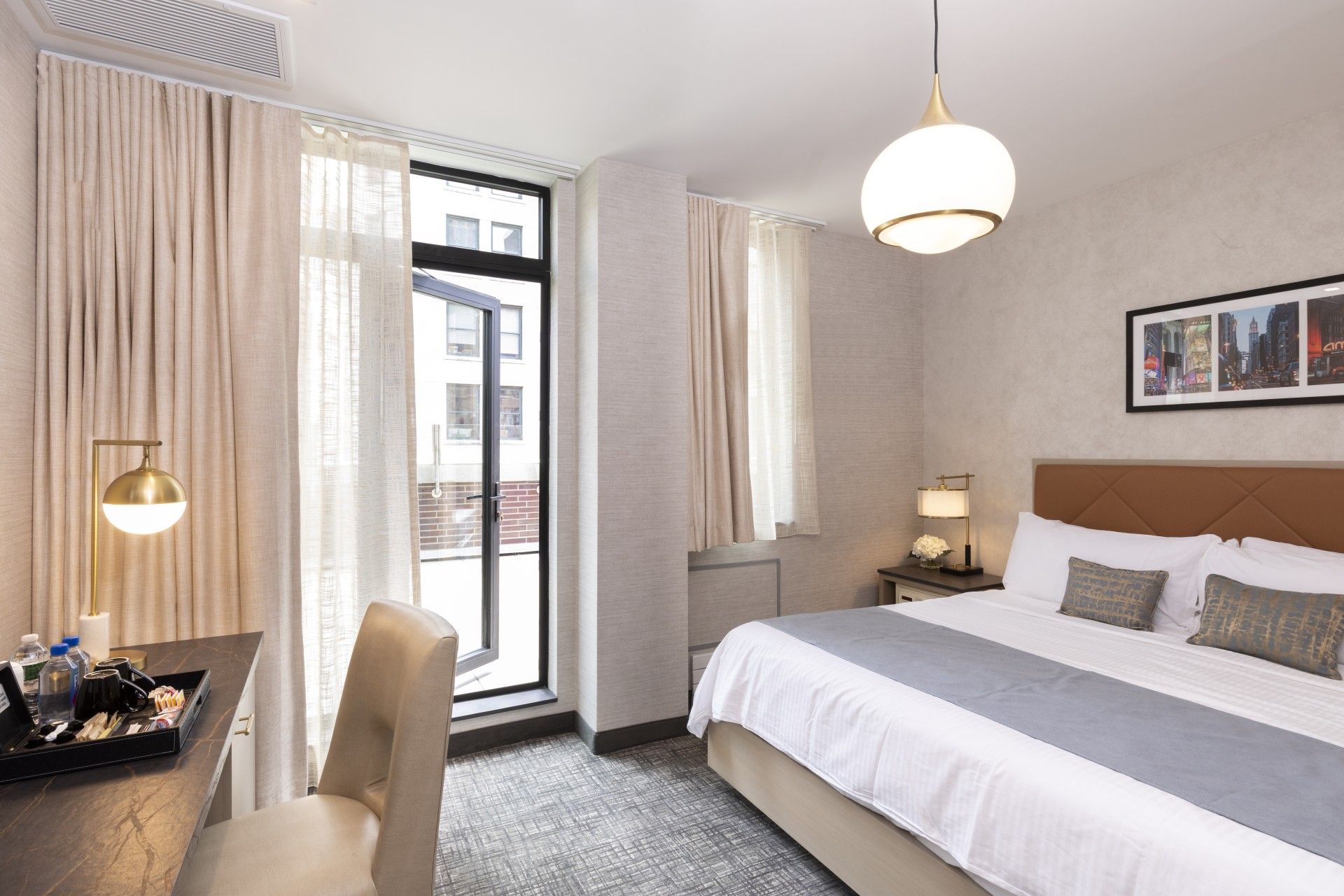 Intérieur d'une chambre de l'hôtel Broadway Plaza à New York