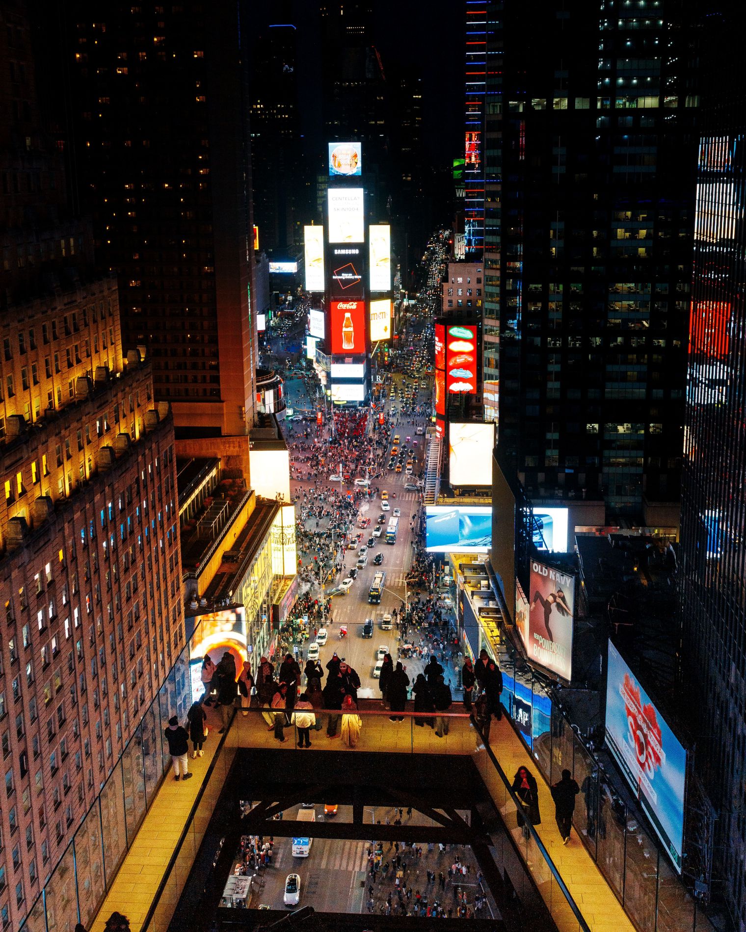 Plateforme d'observation du One Times Square à New York de nuit