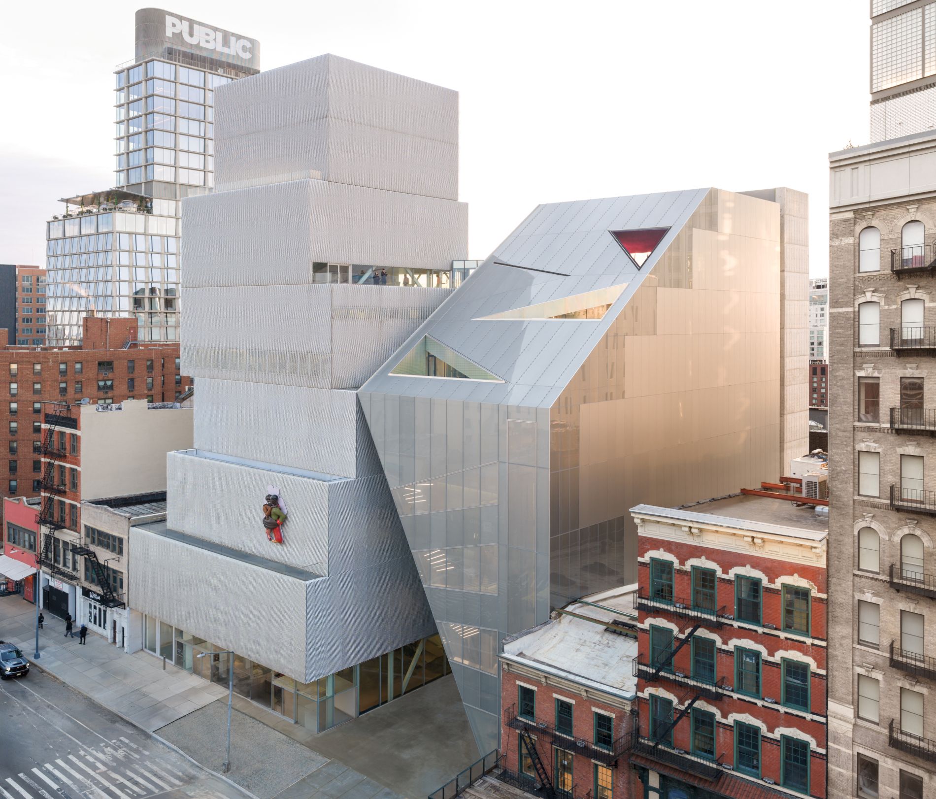 Vue générale extérieure du New Museum of Contempory Art de New York